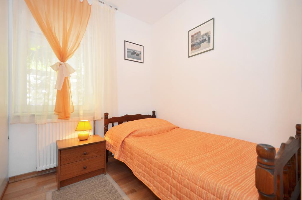 Apartments Vukasovic Mimice Habitación foto